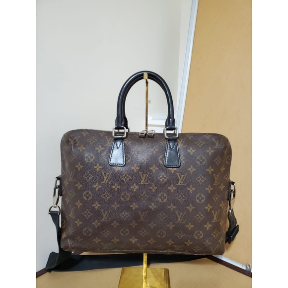Louis Vuitton Handbags - LOUIS VUITTON Monogram Macassar Porte-Documents Jour Bag